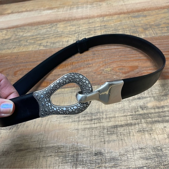 Chico's Accessories - Chico's women’s Leather Black Pebbled Silver Tone Adjustable Belt S/M